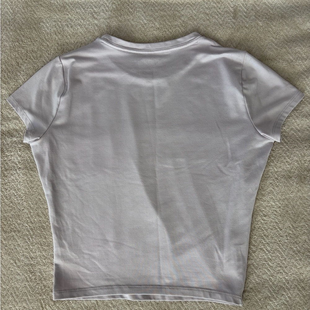 Hollister Women's Light Pink Crewneck Short Sleeve Tee - Picture 2 of 3